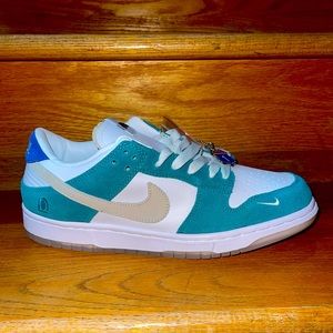 Kasina x Dunk Low